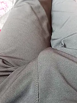 Snapshot of Fanindear chatting on March 20, 2025, 6:08 am Fanindear online show from March 20, 2025, 6:08 am