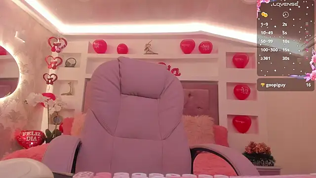 Snapshot of Maavca_ chatting on February 16, 2026, 8:38 pm Maavca online show from February 16, 2026, 8:38 pm