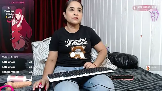 Snapshot of Yaya____11 chatting on April 30, 2026, 11:09 pm Yaya 11 online show from April 30, 2026, 11:09 pm