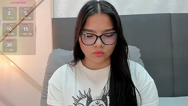 SophieHarris  online show from February 19, 2026, 6:26 pm