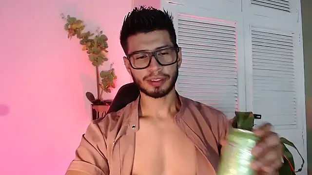 Snapshot of Colby_brown03 chatting on September 20, 2025, 7:15 pm Colby brown03 online show from September 20, 2025, 7:15 pm