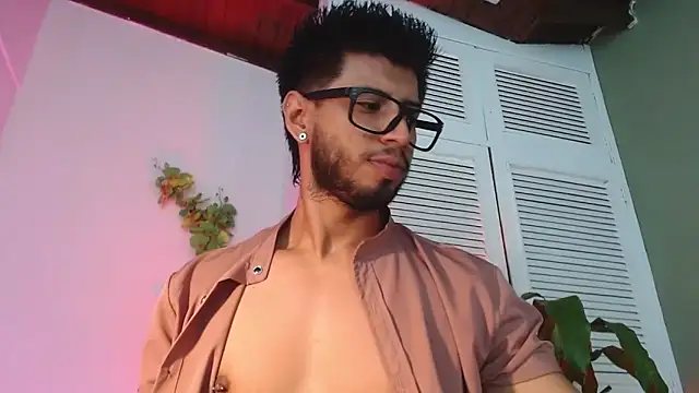 Snapshot of Colby_brown03 chatting on November 5, 2025, 7:25 pm Colby brown03 online show from November 5, 2025, 7:25 pm