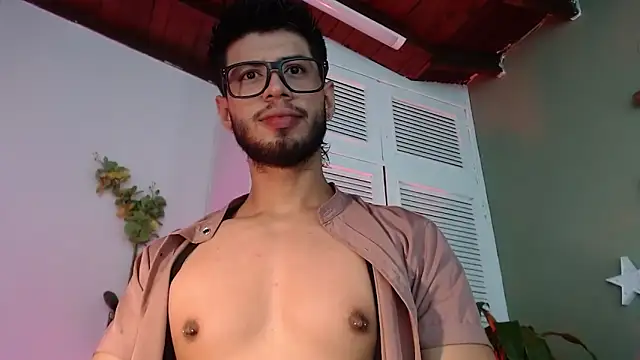 Snapshot of Colby_brown03 chatting on November 6, 2025, 7:04 pm Colby brown03 online show from November 6, 2025, 7:04 pm