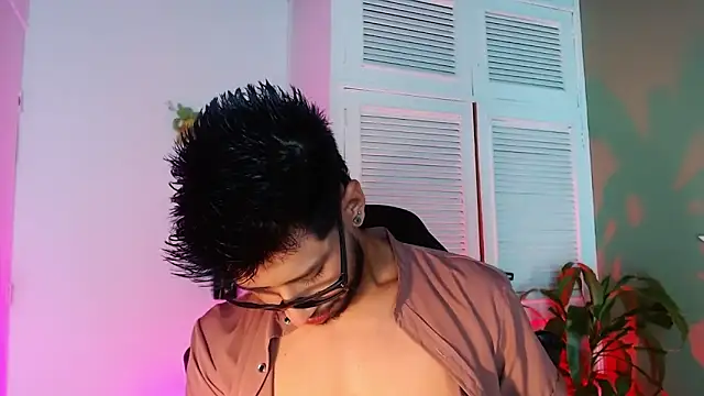 Snapshot of Colby_brown03 chatting on November 20, 2025, 7:46 pm Colby brown03 online show from November 20, 2025, 7:46 pm