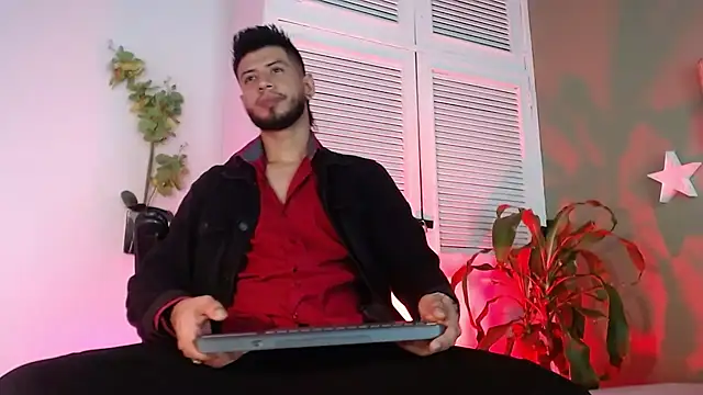 Snapshot of Colby_brown03 chatting on November 29, 2025, 7:17 pm Colby brown03 online show from November 29, 2025, 7:17 pm