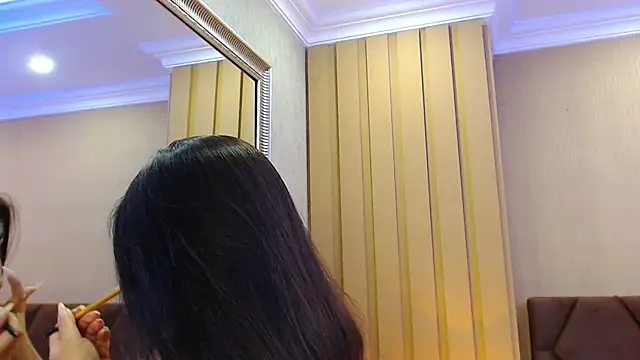 Snapshot of DevonPiers chatting on February 6, 2025, 12:16 pm DevonPiers online show from February 6, 2025, 12:16 pm