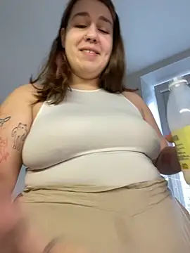 SuzieMurray online show from November 8, 2025, 9:09 am