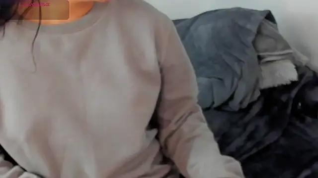 Snapshot of lorymoon chatting on December 9, 2024, 10:09 pm lorymoon online show from December 9, 2024, 10:09 pm