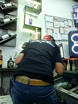 Snapshot of Alsaud1106 chatting on March 14, 2025, 8:17 pm Alsaud1106 online show from March 14, 2025, 8:17 pm