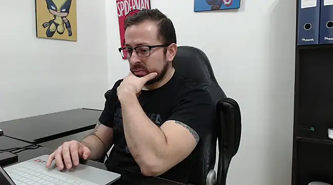 wisdonsenecax online show from January 17, 2025, 2:39 pm