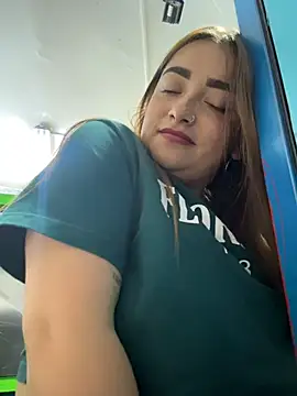 Snapshot of Tatiana_O chatting on November 2, 2025, 8:11 pm Tatiana O online show from November 2, 2025, 8:11 pm