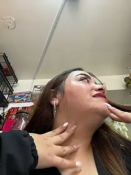 Snapshot of Tatiana_O chatting on November 6, 2025, 4:19 pm Tatiana O online show from November 6, 2025, 4:19 pm