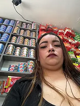 Snapshot of Tatiana_O chatting on December 1, 2025, 3:39 pm Tatiana O online show from December 1, 2025, 3:39 pm