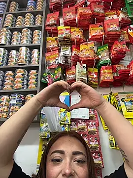 Snapshot of Tatiana_O chatting on December 15, 2025, 4:11 pm Tatiana O online show from December 15, 2025, 4:11 pm