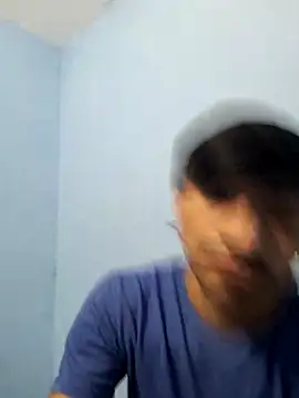 Snapshot of charlesss19 chatting on September 9, 2025, 4:12 am charlesss19 online show from September 9, 2025, 4:12 am