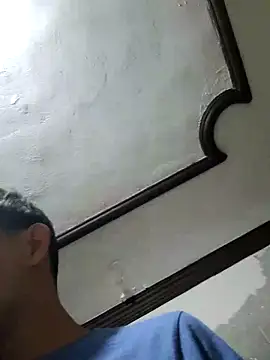 Snapshot of charlesss19 chatting on November 8, 2025, 12:05 pm charlesss19 online show from November 8, 2025, 12:05 pm