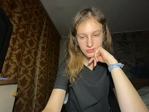 Eva Angel3 online show from November 27, 2025, 5:37 pm