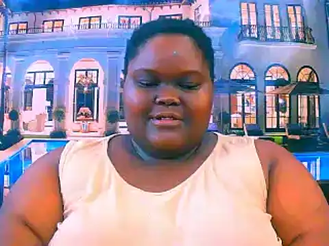 EbonyHotBuns online show from May 18, 2026, 5:13 am