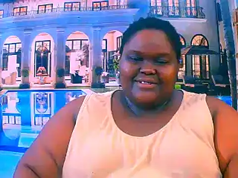Snapshot of EbonyHotBuns chatting on June 18, 2026, 6:35 am EbonyHotBuns online show from June 18, 2026, 6:35 am