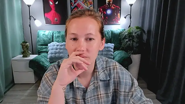 MichelleOrtis online show from April 5, 2026, 2:20 am