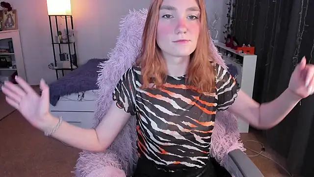 ReddHotPipper online show from February 18, 2026, 3:24 am