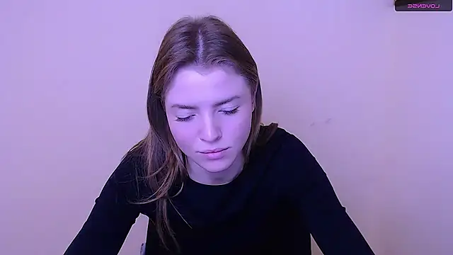 Snapshot of MissOliviaa_ chatting on January 17, 2025, 12:52 pm MissOliviaa online show from January 17, 2025, 12:52 pm