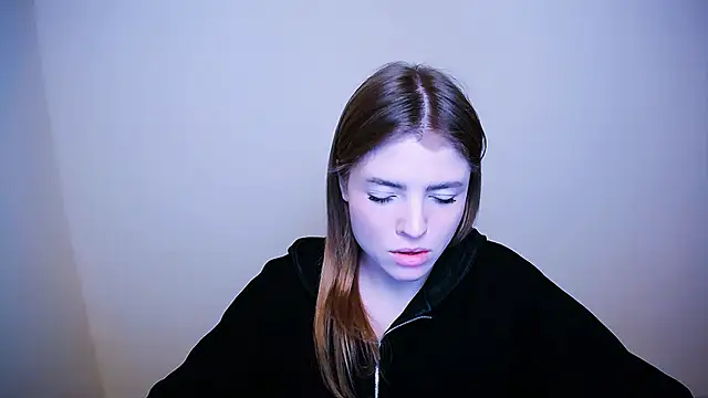 Snapshot of MissOliviaa_ chatting on February 11, 2025, 1:20 pm MissOliviaa online show from February 11, 2025, 1:20 pm