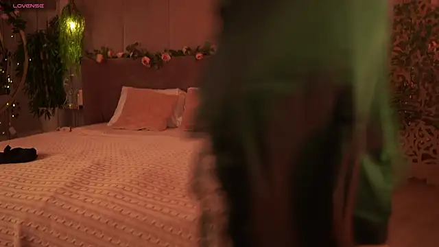 Snapshot of Smiley_Mia chatting on September 20, 2025, 5:08 am Smiley Mia online show from September 20, 2025, 5:08 am