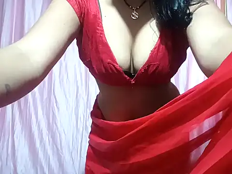 Snapshot of poojaxxx65 chatting on January 16, 2025, 3:45 am poojaxxx65 online show from January 16, 2025, 3:45 am