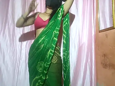 Snapshot of poojaxxx65 chatting on February 26, 2025, 12:27 am poojaxxx65 online show from February 26, 2025, 12:27 am