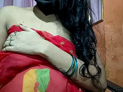 Snapshot of poojaxxx65 chatting on September 17, 2025, 11:23 am poojaxxx65 online show from September 17, 2025, 11:23 am