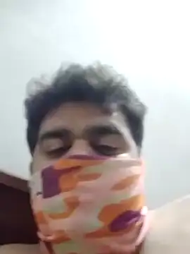 Snapshot of Happyman300 chatting on February 4, 2025, 7:55 pm Happyman300 online show from February 4, 2025, 7:55 pm