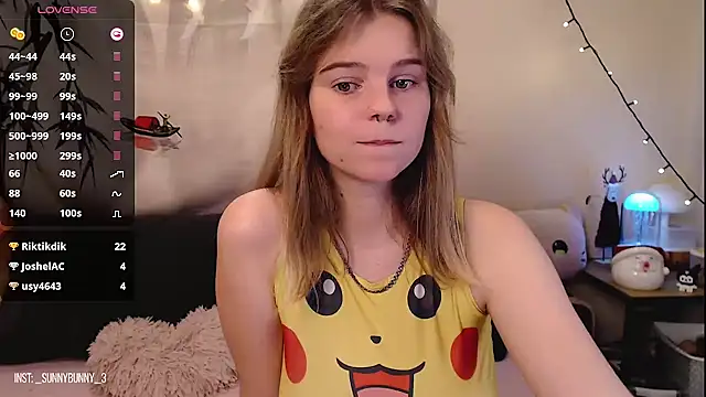 Moona xx online show from December 26, 2024, 11:35 pm