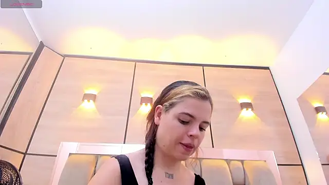 Snapshot of dorothy_vegga chatting on November 20, 2025, 3:39 am dorothy vegga online show from November 20, 2025, 3:39 am