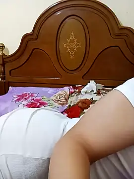 Snapshot of Sahar_sexy chatting on January 10, 2025, 9:44 am Sahar sexy online show from January 10, 2025, 9:44 am