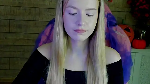 Snapshot of MilanaBalmain chatting on November 3, 2025, 4:25 am MilanaBalmain online show from November 3, 2025, 4:25 am