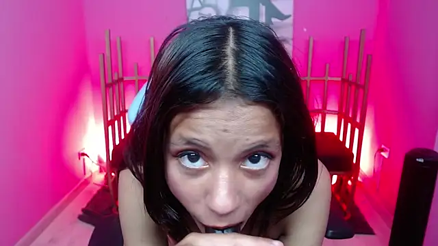 Snapshot of sophia_salas chatting on February 4, 2025, 3:00 am sophia salas online show from February 4, 2025, 3:00 am