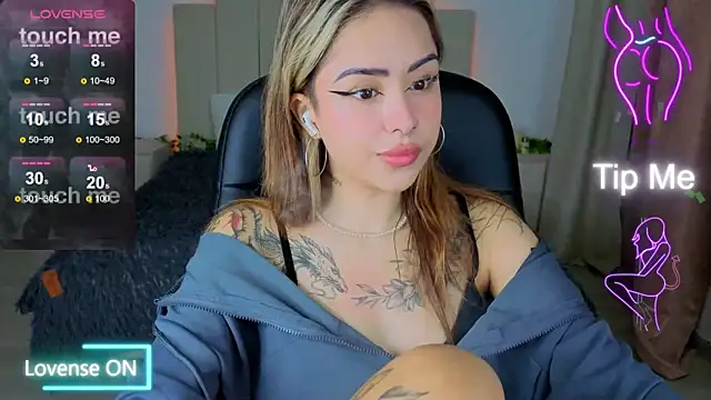 baby  kim online show from November 12, 2025, 5:19 am