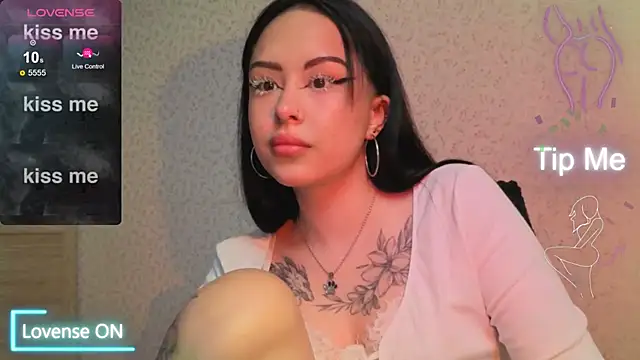 Snapshot of baby__kim chatting on May 9, 2026, 8:36 pm baby kim online show from May 9, 2026, 8:36 pm
