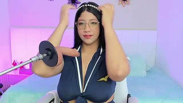 estrella bigboobs14 online show from October 31, 2025, 10:27 am