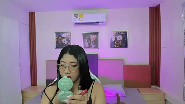 estrella bigboobs14 online show from January 6, 2026, 10:08 am