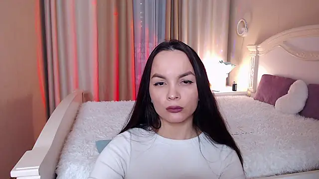 Avylew online show from October 26, 2025, 8:04 pm