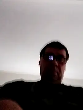 Snapshot of Lisak951 chatting on March 12, 2025, 4:35 pm Lisak951 online show from March 12, 2025, 4:35 pm