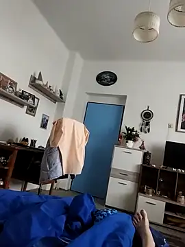 Snapshot of Lisak951 chatting on November 3, 2025, 7:09 am Lisak951 online show from November 3, 2025, 7:09 am