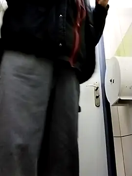 Lisak951 online show from April 1, 2026, 11:22 am