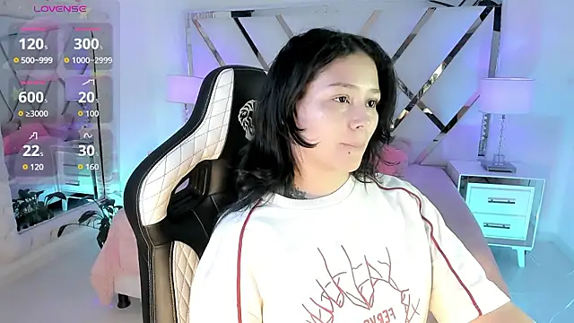 sexyy kitty18 online show from March 30, 2026, 11:44 am