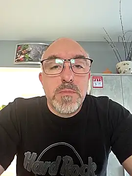 Crosss-23cm online show from April 17, 2026, 7:22 am