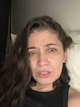 Snapshot of adarussell chatting on January 3, 2025, 1:38 am adarussell online show from January 3, 2025, 1:38 am