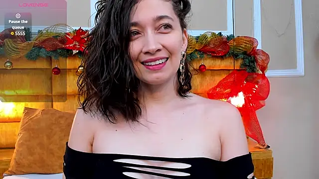 Snapshot of adarussell chatting on January 3, 2025, 1:14 pm adarussell online show from January 3, 2025, 1:14 pm