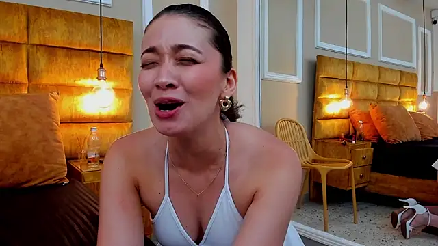 Snapshot of adarussell chatting on January 24, 2025, 4:06 pm adarussell online show from January 24, 2025, 4:06 pm